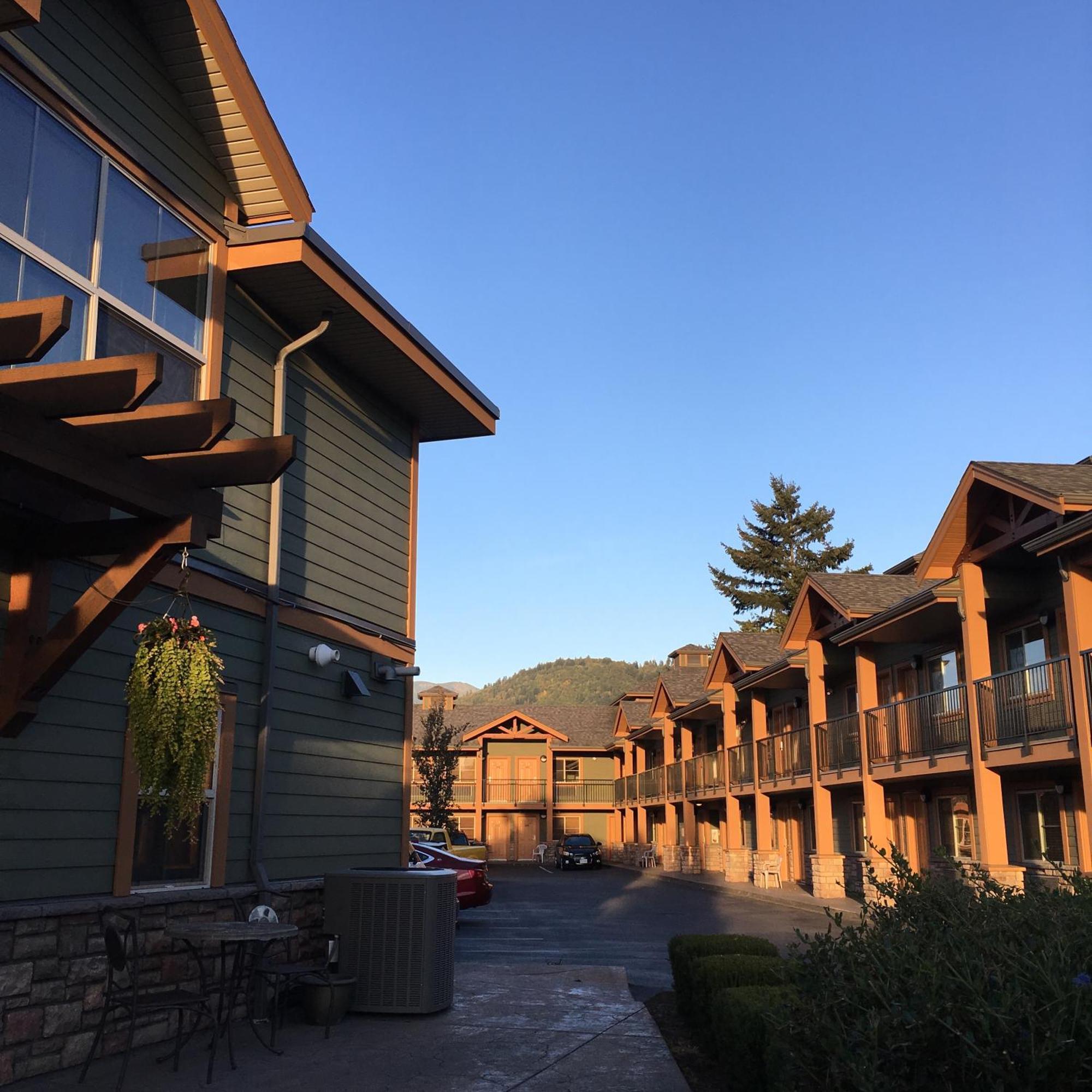 Vedder River Inn Chilliwack Exterior foto