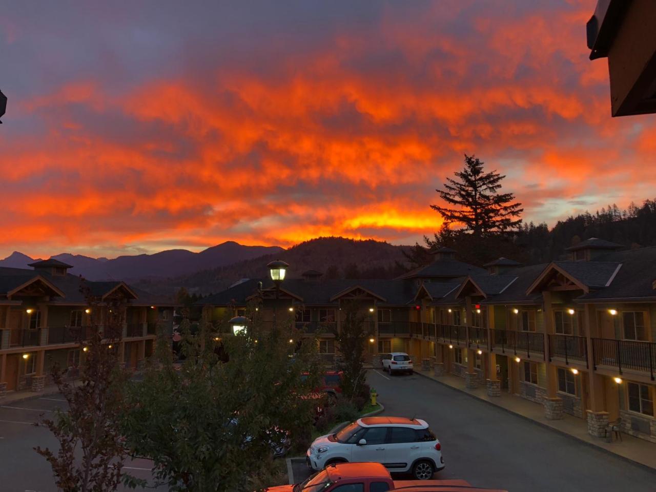 Vedder River Inn Chilliwack Exterior foto